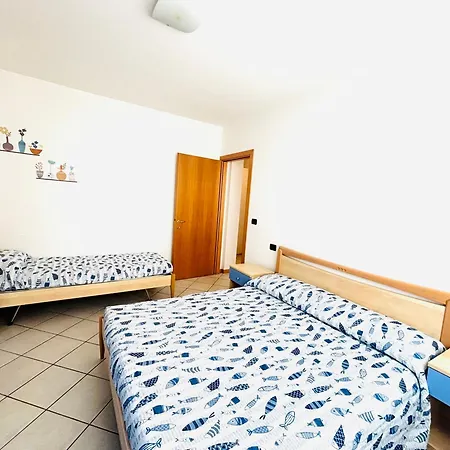 Alpina - Frontemare Centrale - Immobil Relax * Lido di Jesolo