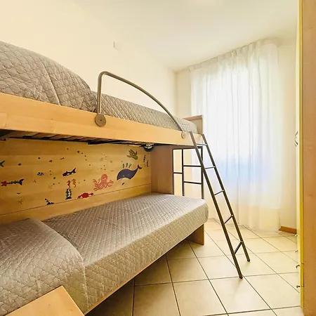 Alpina - Frontemare Centrale - Immobil Relax * Lido di Jesolo