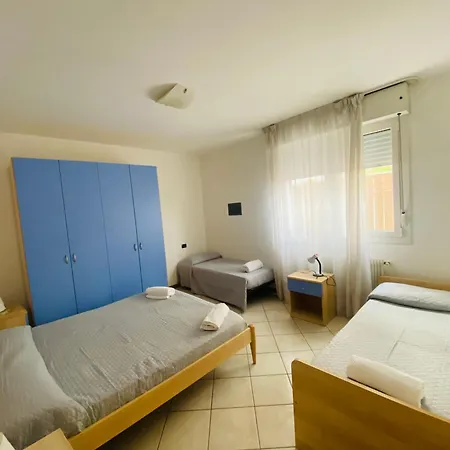 Alpina - Frontemare Centrale - Immobil Relax *