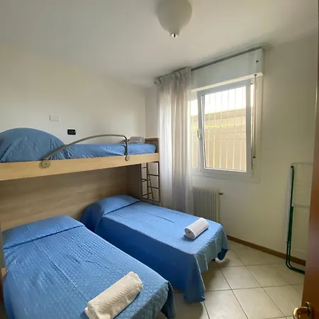 Alpina - Frontemare Centrale - Immobil Relax * Lido di Jesolo