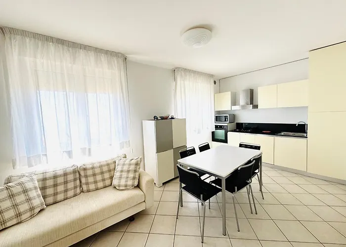 Alpina - Frontemare Centrale - Immobil Relax Τζεσόλο Λίντο