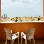 Alpina - Frontemare Centrale - Immobil Relax * Lido di Jesolo